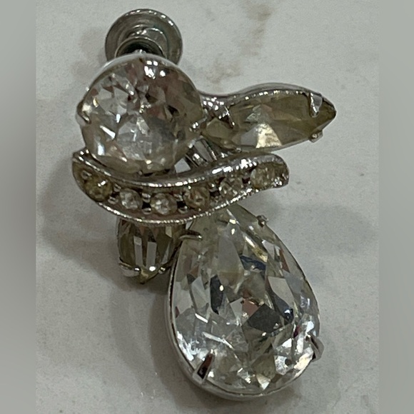 VINTAGE HEAVY CRYSTALS KRAMER NY BROOCH PIN & EARRINGS - Picture 7 of 10